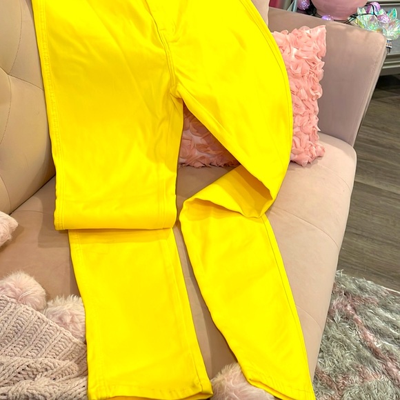 Brand New., Neon jeggings., - Picture 3 of 5